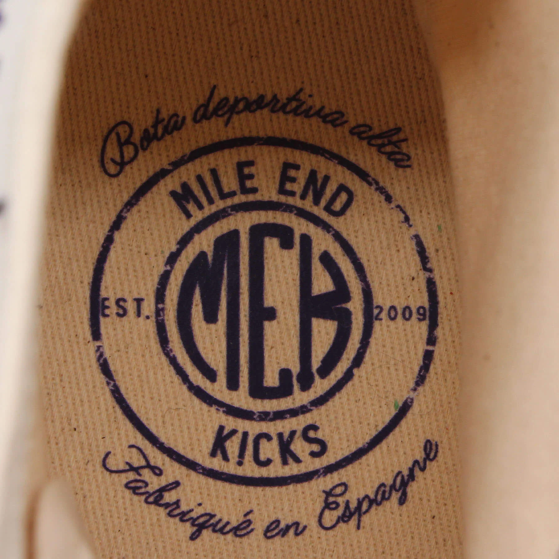 MEK Bota Deportiva - Image 9